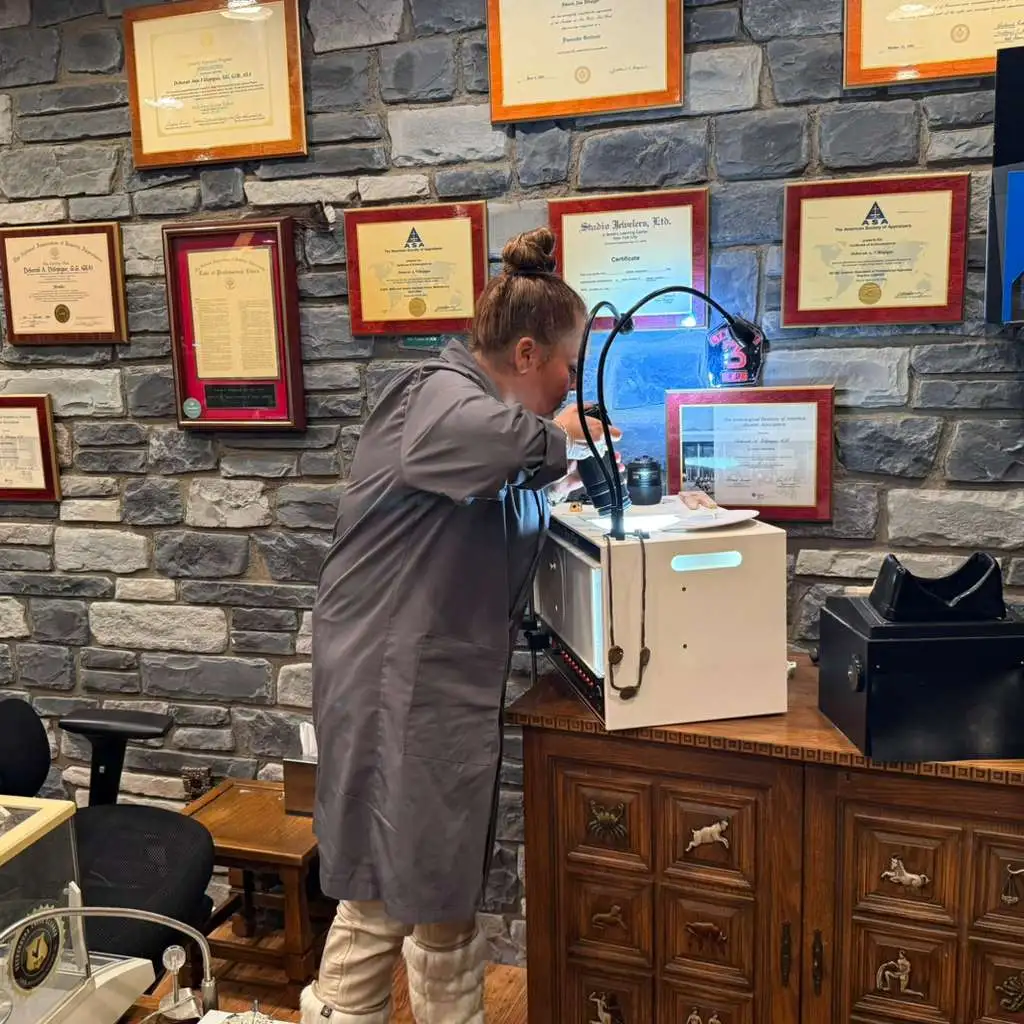 Jewelry Appraisal Piece 17